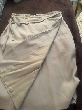 SOLD Giorgio Armani  Vintage  Beige Wrap Around Skirt Size Size 46  ❤️